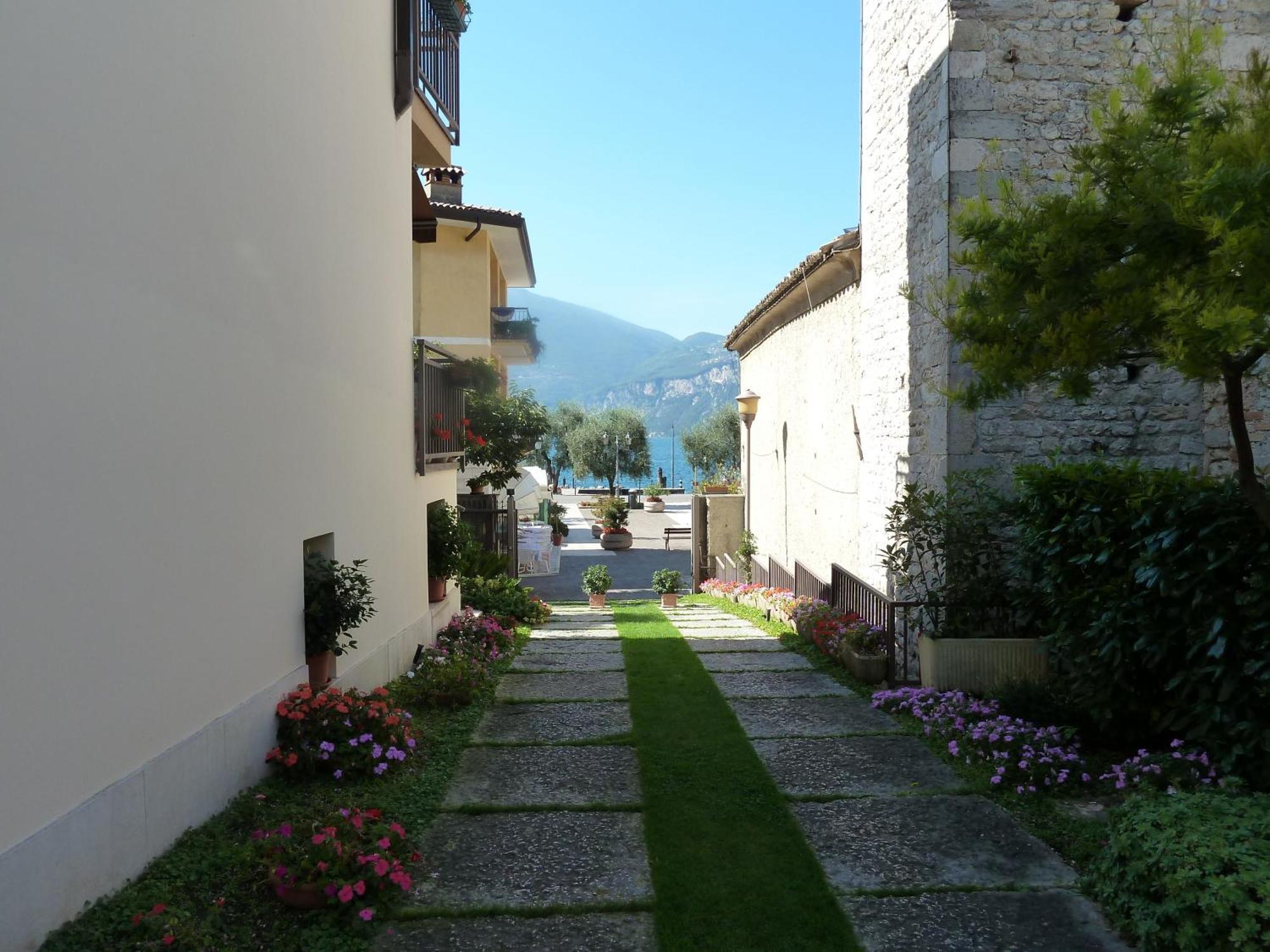 Albergo Casa Este ブレンゾーネ エクステリア 写真